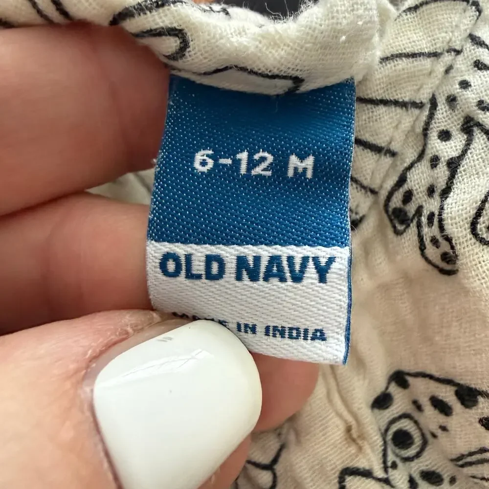 Old Navy Romper Muslin Black White Henley Button One Piece Outfit 6-12 Months - Picture 5 of 6